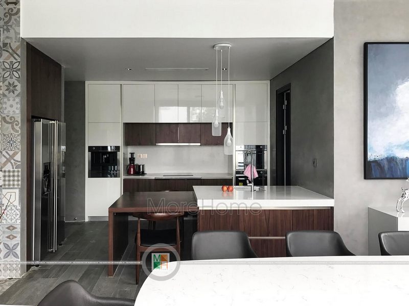 Lựa chọn thiết kế đảo bếp kết hợp bàn ăn nhỏ làm điểm nhấn nổi bật cho toàn thể không gian